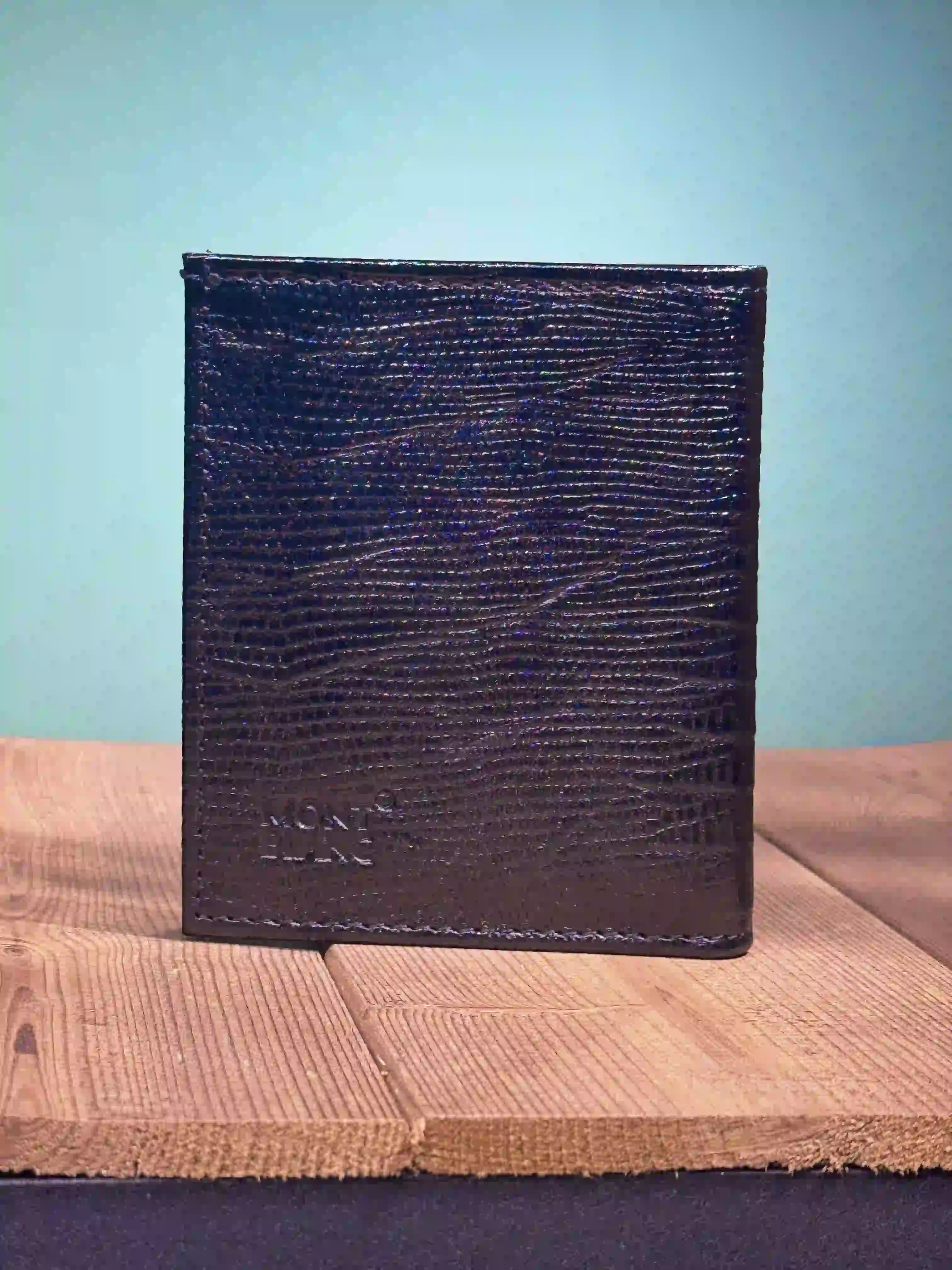 کیف پول تمام چرم لارا (مشکی مات)